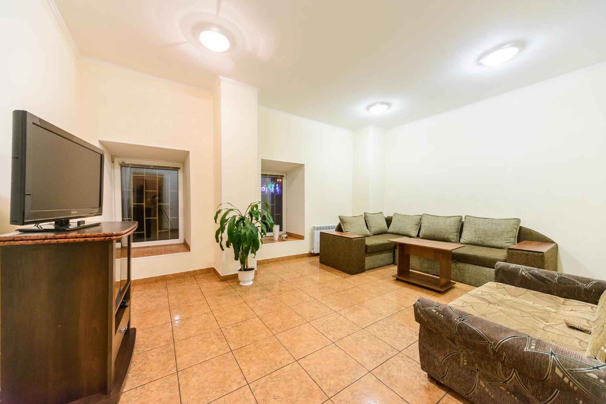Apartment At Malaya Zhytomyrska 5 كييف المظهر الخارجي الصورة